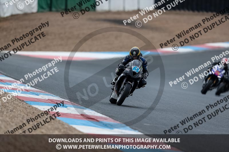 enduro digital images;event digital images;eventdigitalimages;mallory park;mallory park photographs;mallory park trackday;mallory park trackday photographs;no limits trackdays;peter wileman photography;racing digital images;trackday digital images;trackday photos